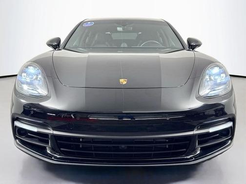 2018 Porsche Panamera 4S