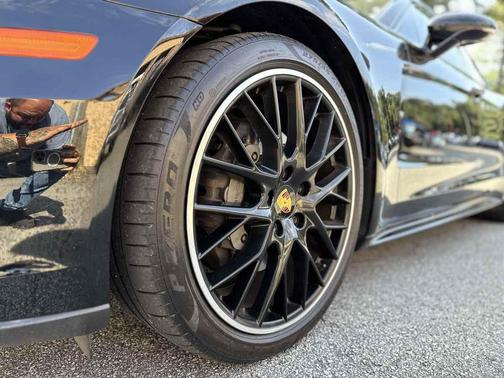 2018 Porsche Panamera 4S