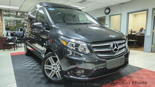 Photo 3 of 62 of 2020 Mercedes-Benz Metris Base