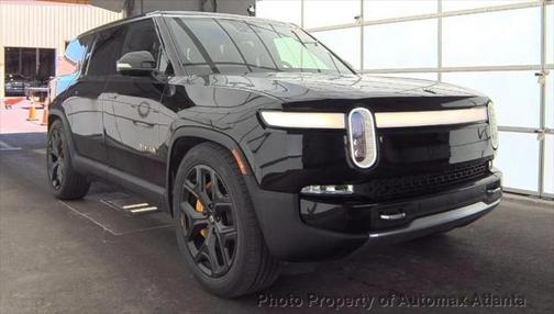2023 Rivian R1S Adventure