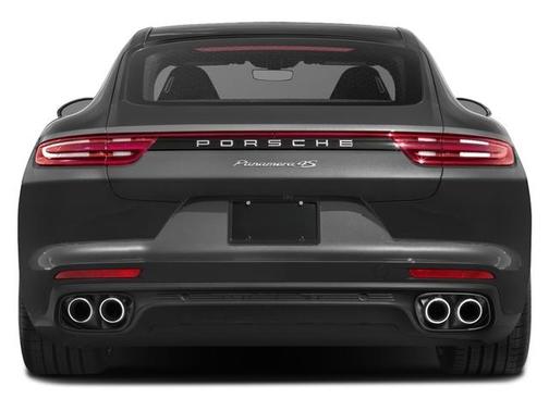 2018 Porsche Panamera 4S