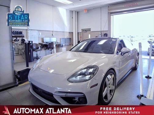 2018 Porsche Panamera Sport Turismo Turbo