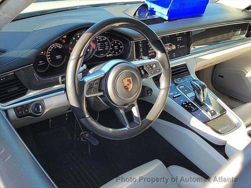 2018 Porsche Panamera Sport Turismo Turbo