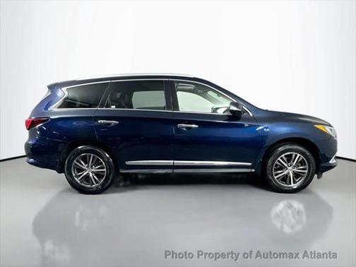 2017 INFINITI QX60 Base