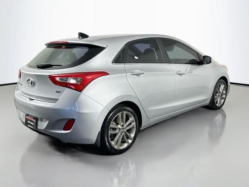 2016 Hyundai Elantra GT Base