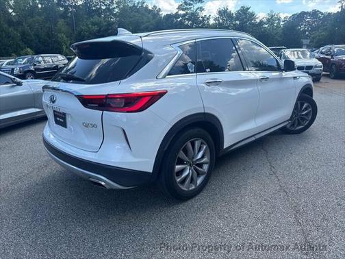 2021 INFINITI QX50 LUXE