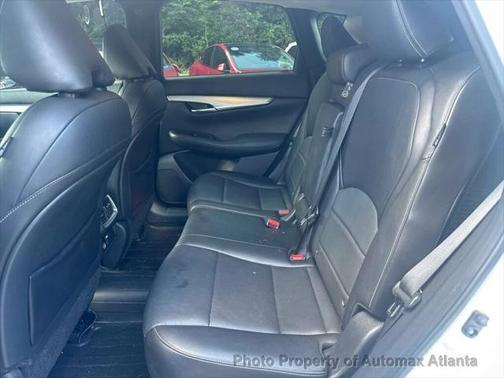 2021 INFINITI QX50 LUXE