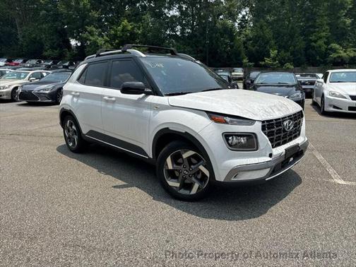2022 Hyundai VENUE Limited