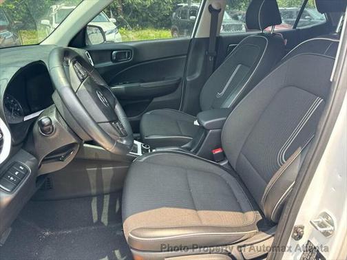2022 Hyundai VENUE Limited