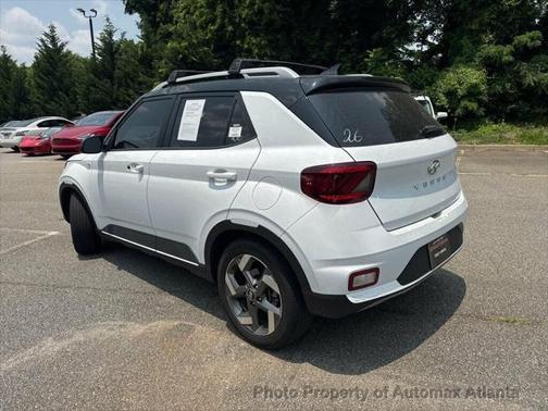 2022 Hyundai VENUE Limited