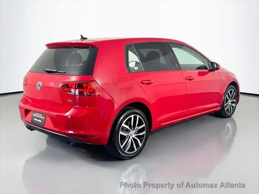 2016 Volkswagen Golf TSI SE 4-Door