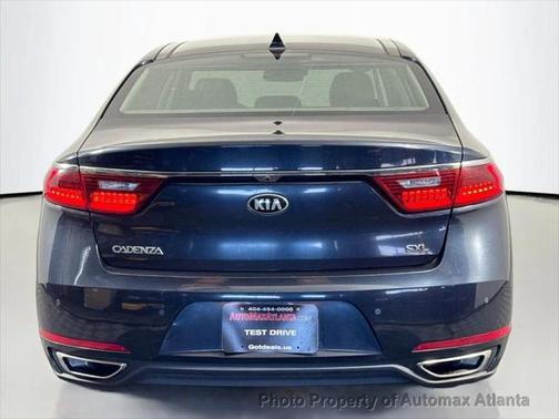2017 Kia Cadenza Limited