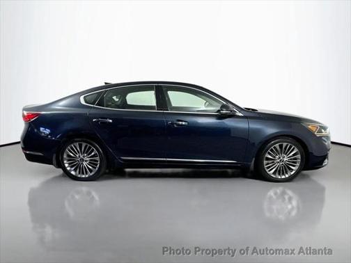 2017 Kia Cadenza Limited