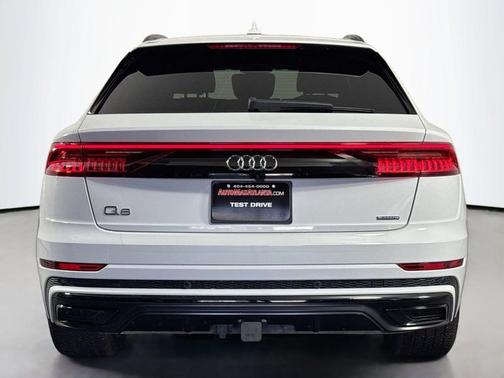 2019 Audi Q8 3.0T Premium Plus