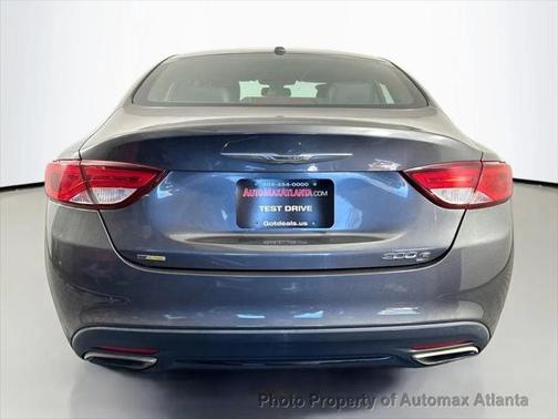 2015 Chrysler 200 S