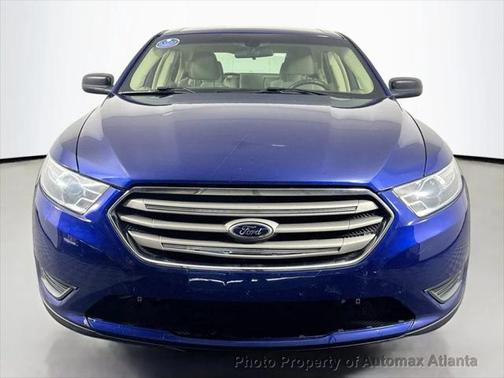 2013 Ford Taurus SE