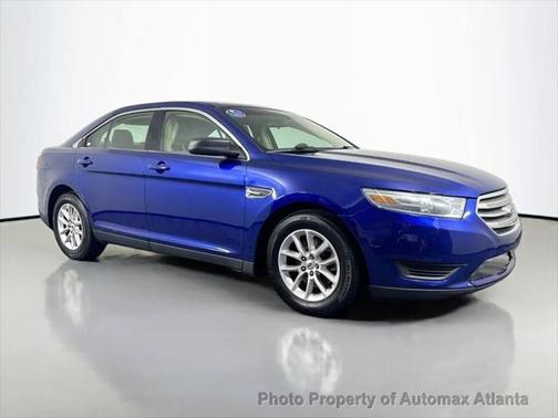 2013 Ford Taurus SE