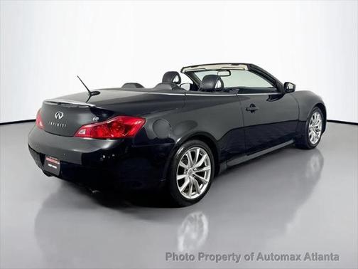 2014 INFINITI Q60 Base