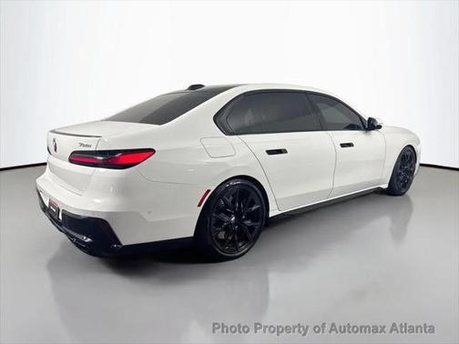 2023 BMW 760 i xDrive