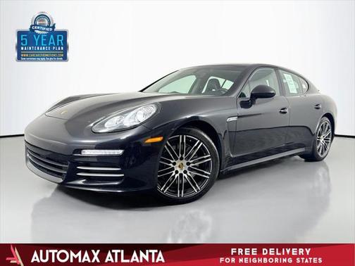2016 Porsche Panamera 4 Edition