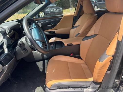 2023 Lexus ES 350 Base