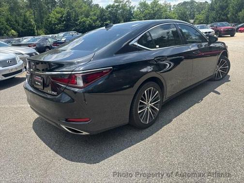 2023 Lexus ES 350 Base