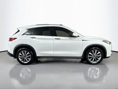 2021 INFINITI QX50 ESSENTIAL