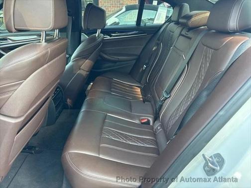 2018 BMW 540 540i