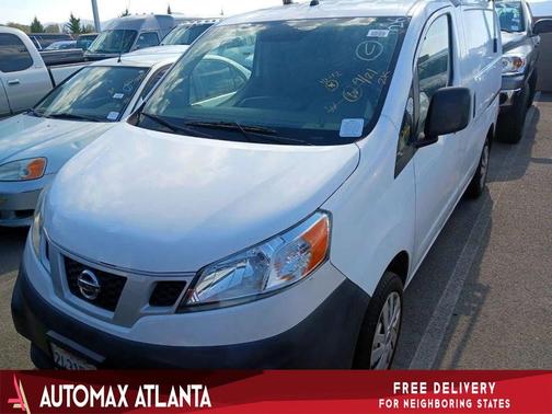 Photo 1 of 4 of 2016 Nissan NV200 S