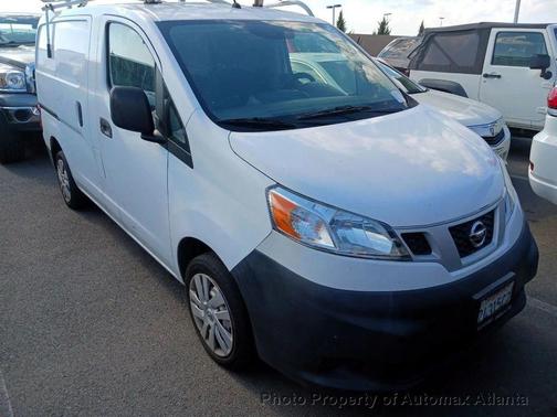 Photo 3 of 4 of 2016 Nissan NV200 S
