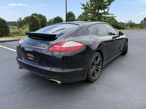 2013 Porsche Panamera 4
