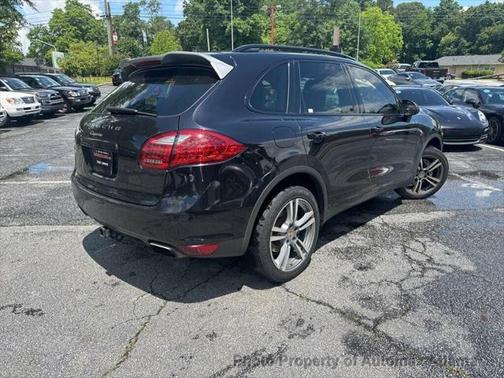 2012 Porsche Cayenne Base