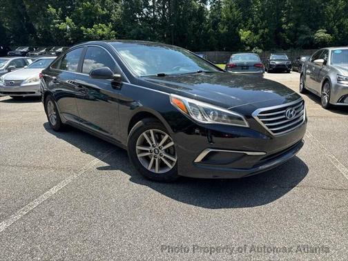 2017 Hyundai SONATA SE