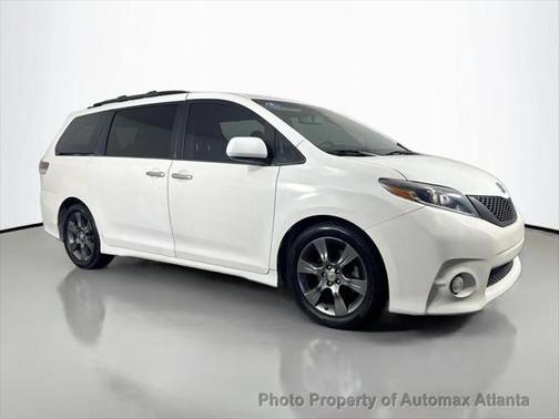 2015 Toyota Sienna SE