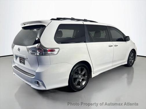 2015 Toyota Sienna SE