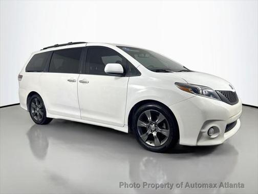 2015 Toyota Sienna SE