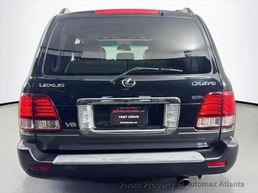 2006 Lexus LX 470 Base