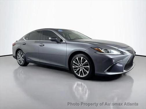 2019 Lexus ES 300h Base