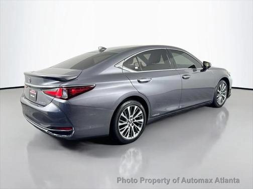 2019 Lexus ES 300h Base