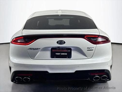 2018 Kia Stinger GT1