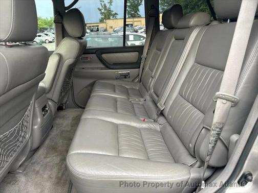 2007 Toyota Land Cruiser Base
