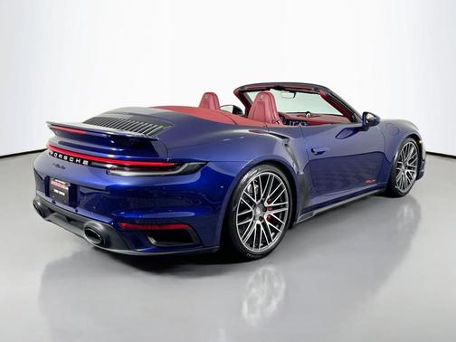 2021 Porsche 911 Turbo