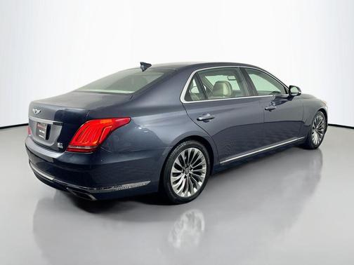2017 Genesis G90 5.0 Ultimate