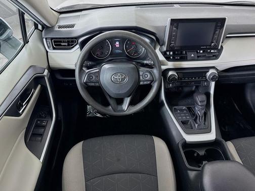 Super White 2020 Toyota RAV4 XLE