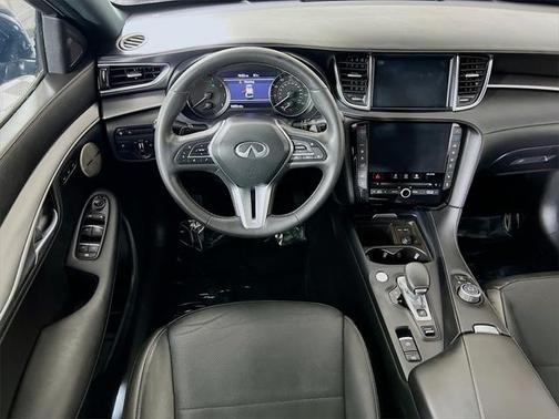 2022 INFINITI QX55 ESSENTIAL