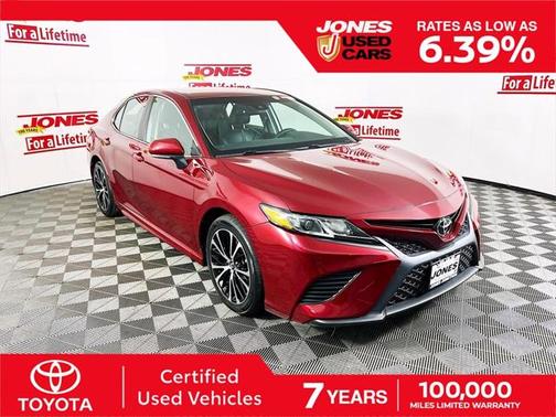 2018 Toyota Camry SE
