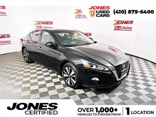 Super Black 2019 Nissan Altima 2.5 SV