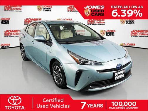 2020 Toyota Prius XLE