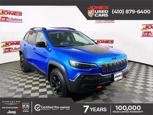 2023 Jeep Cherokee Trailhawk