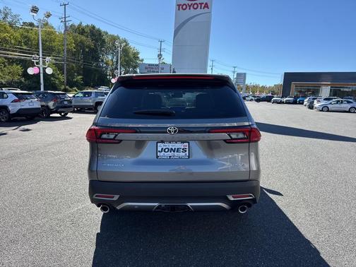 2026 Toyota Grand Highlander Hybrid Limited MAX